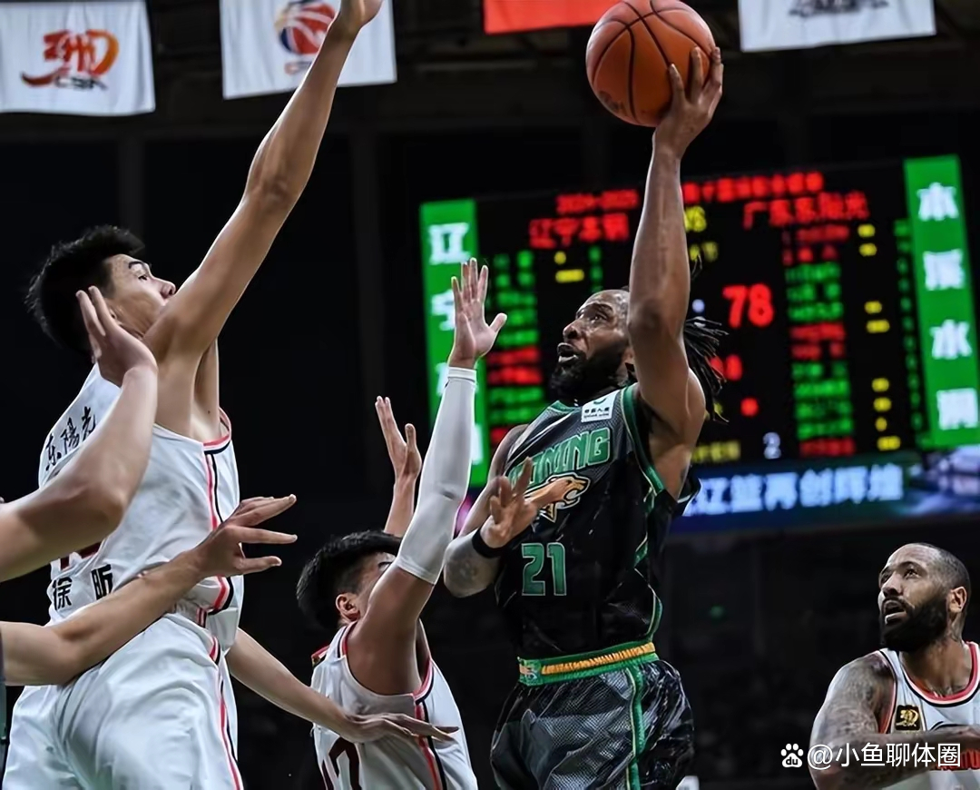 包含赛地聚焦——NBA常规赛冲刺阶段热度飙升,广厦男篮篮板制胜,信心回归,资深球员宣示担当的词条 包含赛地聚焦——NBA常规赛冲刺阶段热度飙升,广厦男篮篮板制胜,信心回归,资深球员宣示担当的词条